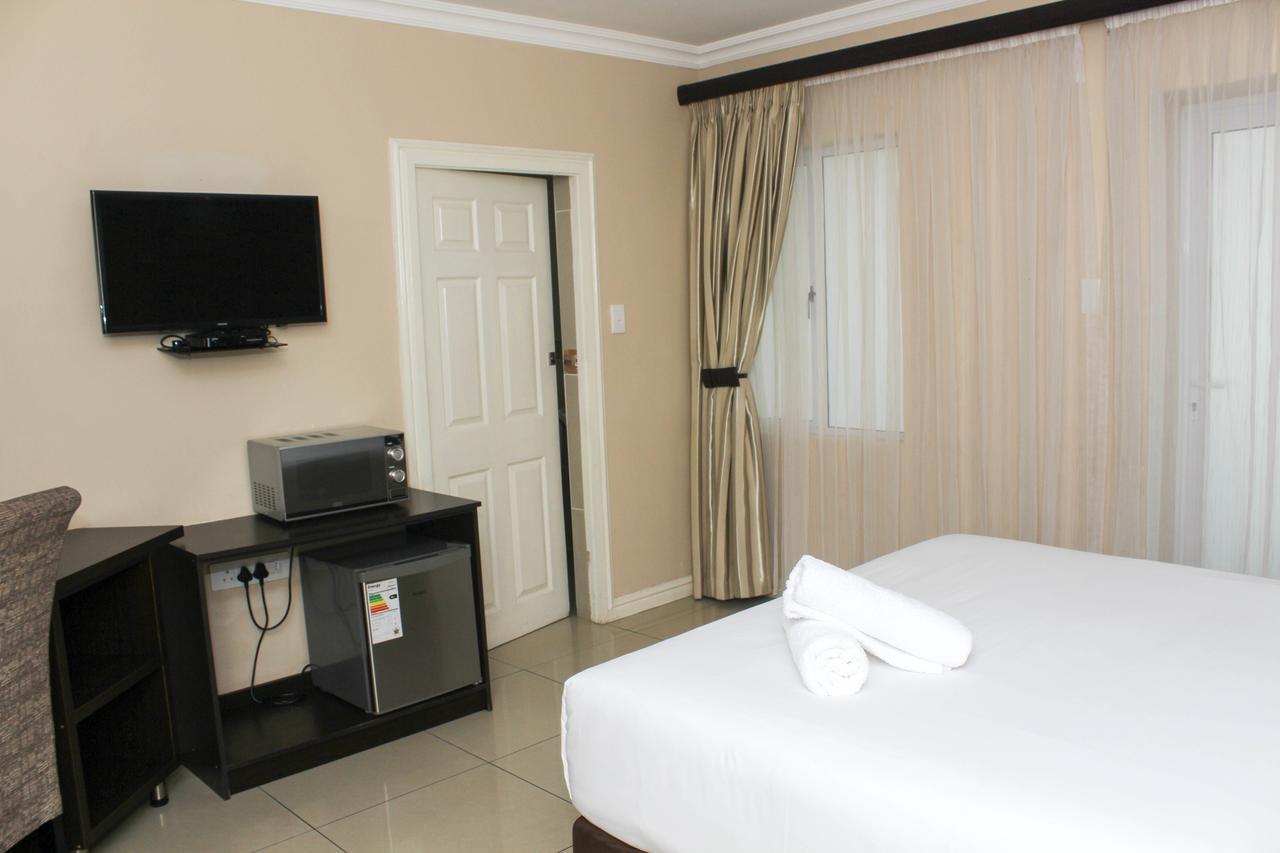 دوربان Bayside Hotel 108 West Street المظهر الخارجي الصورة